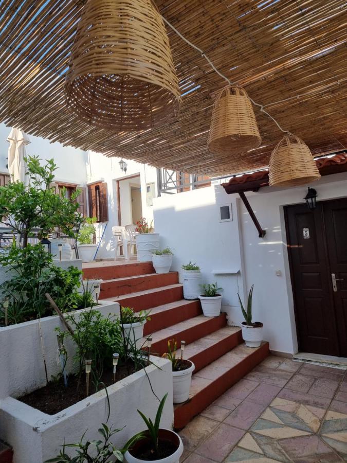 Soultana Studios لينثوس المظهر الخارجي الصورة